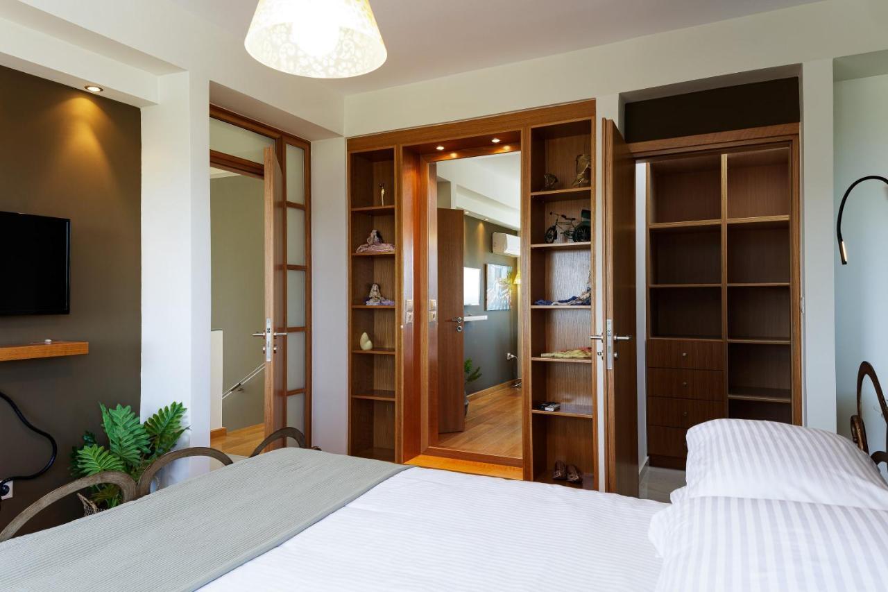 Rizes Villa With Jacuzzi & Heated Pool Agia Triada エクステリア 写真