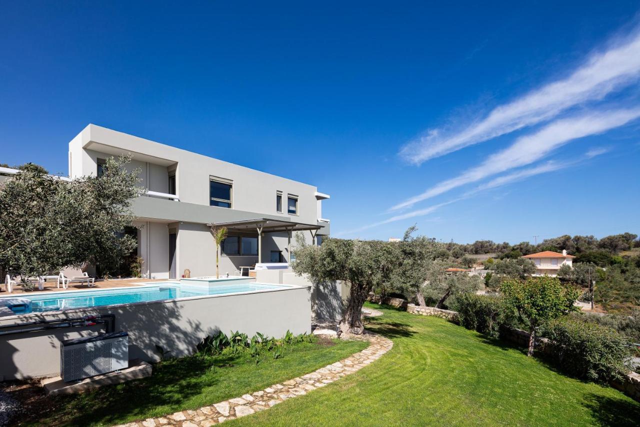 Rizes Villa With Jacuzzi & Heated Pool Agia Triada エクステリア 写真